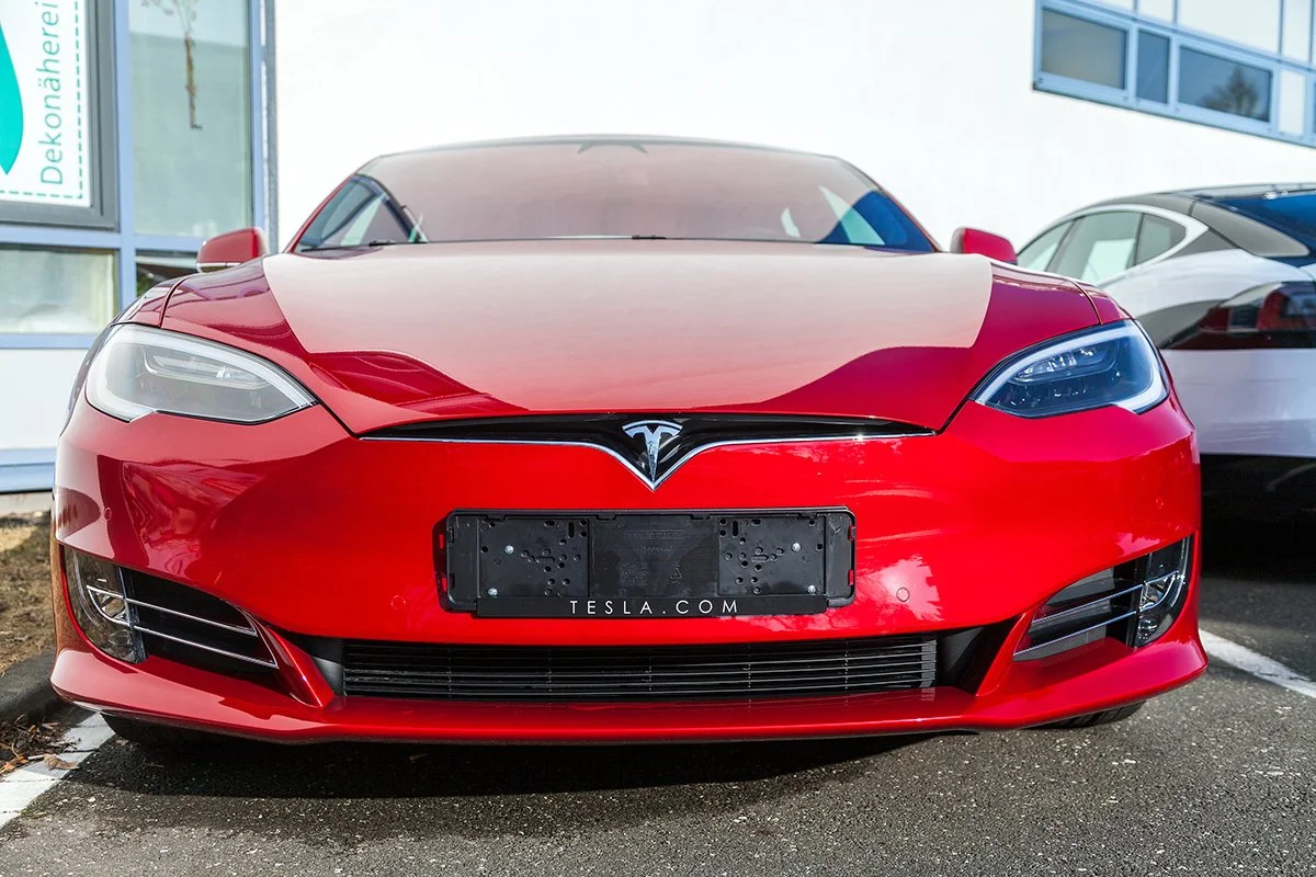 Red Tesla